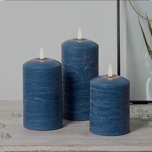 NEW FLAMELESS SET OF CANDLES IN NAVY